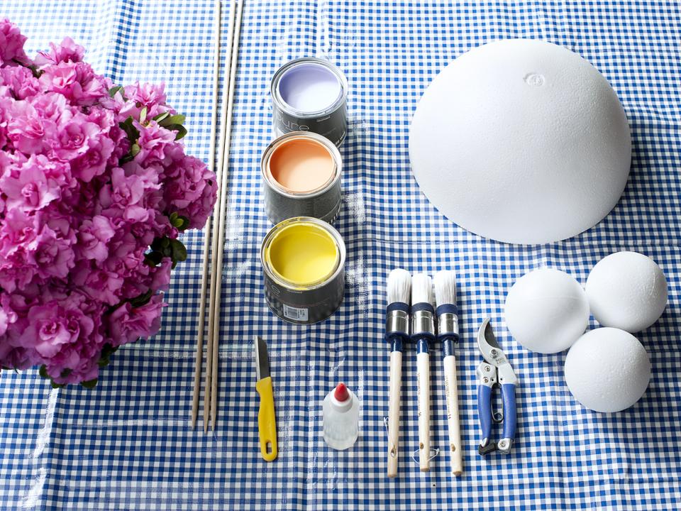 DIY: Füße für die farbenfrohe Azalee – Pflanzenfreude.de DIY: Füße für die farbenfrohe Azalee – Pflanzenfreude.de