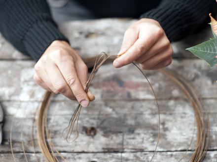 DIY-tip: Stoere Kerststerrenhouder DIY-tip: Stoere Kerststerrenhouder Mooiwatplantendoen.nl