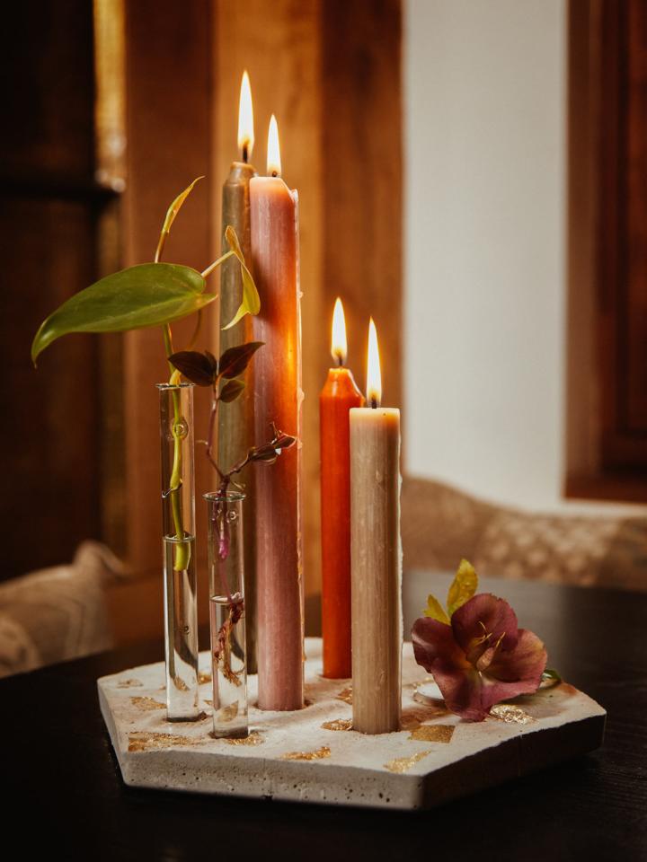 DIY: Kerzenständer mit Blumen Pflanzenfreude.de