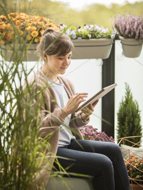 Pflanzenfreude.de und EMSA begrüßen den Herbst auf dem Balkon